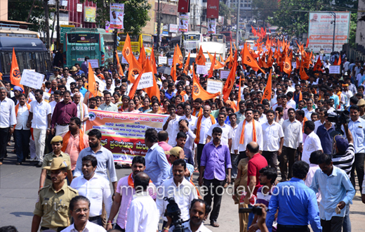 VHP Protest rally mangalore